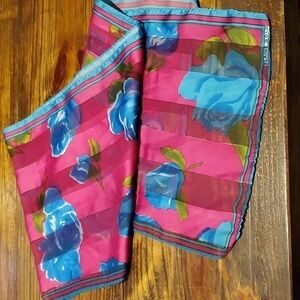 ELAINE Gold Blue Roses Oblong Scarf